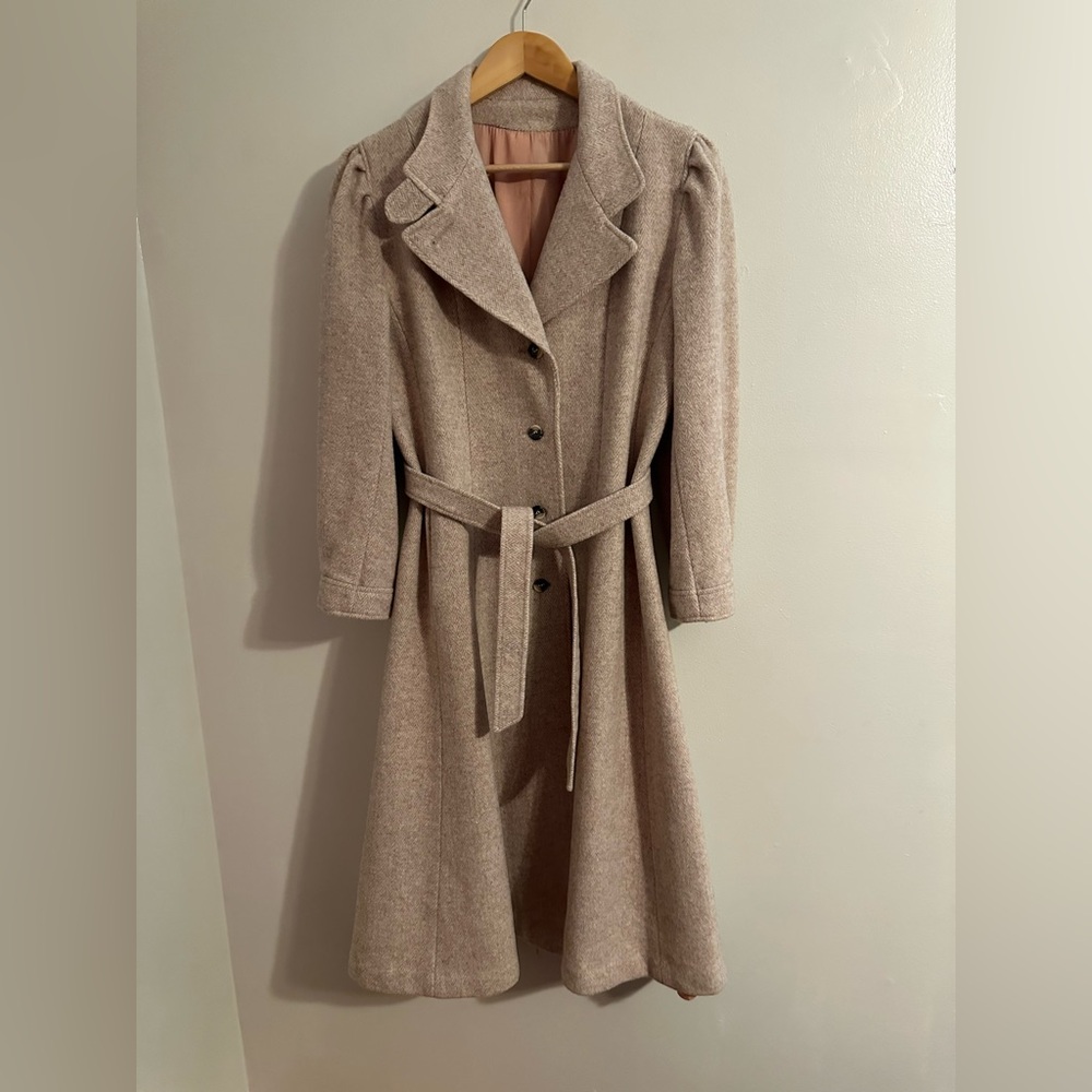 Jill Jr Vintage Women's Herringbone Wool Blend Coat, Size 6 (See note), Tan